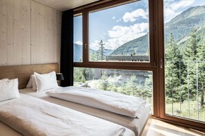 Chalet | 1 bedroom, bed sheets - Chalet Resort am Grossglockner With Infrared Cabin (Kals am Grossglockner)