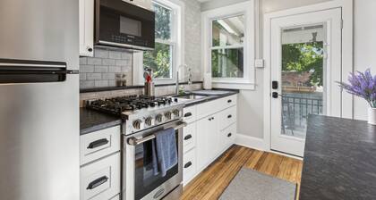 Bright airy new 1-bedroom with on charming Capitol Hill Washington, DC