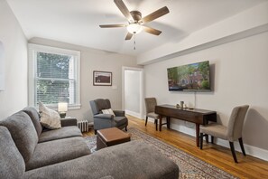 Älytelevisio, kirjoja