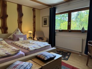 Apartamento | 2 quartos, individualmente mobiliados, ferros/tábuas de passar roupa