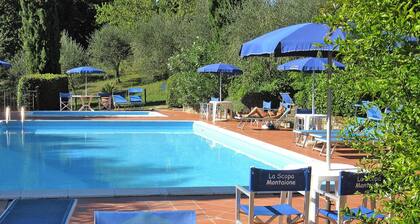 Estate in Montaione With Pool & Wine Tasting