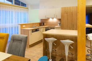 Apartment | Private kitchen - Penthouse in Niederau by Ski Lift & Panoramic Views (Wildschönau)