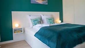 Apartment | 2 Schlafzimmer, Bügeleisen/Bügelbrett, individuell eingerichtet