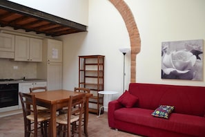 Apartment | Dining - Apartment in Campiglia Marittima (Campiglia Marittima)