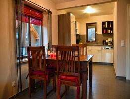 独立别墅 | 用餐