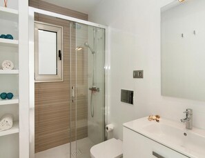 Apartment | Bathroom - Apartment in Las Palmas de Gran Canaria (Las Palmas de Gran Canaria)