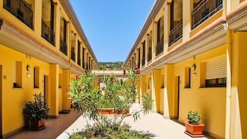 Apartment | Exterior