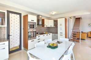Ferienhaus | Eigene Küche | Hochstuhl