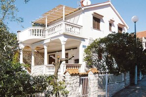 Apartment | Exterior - Apartments Sunday in Kozino at the sea (Zadar)