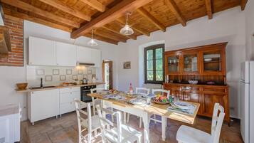 Villa | 2 Schlafzimmer, Internetzugang