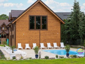 House | Pool | Outdoor pool