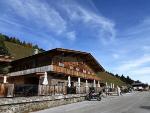 House | Exterior - Chalet in Zillertal Near Ski Slopes (Zellberg)
