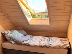Rumah | 3 kamar tidur dan dilengkapi dengan perabotan berbeda-beda