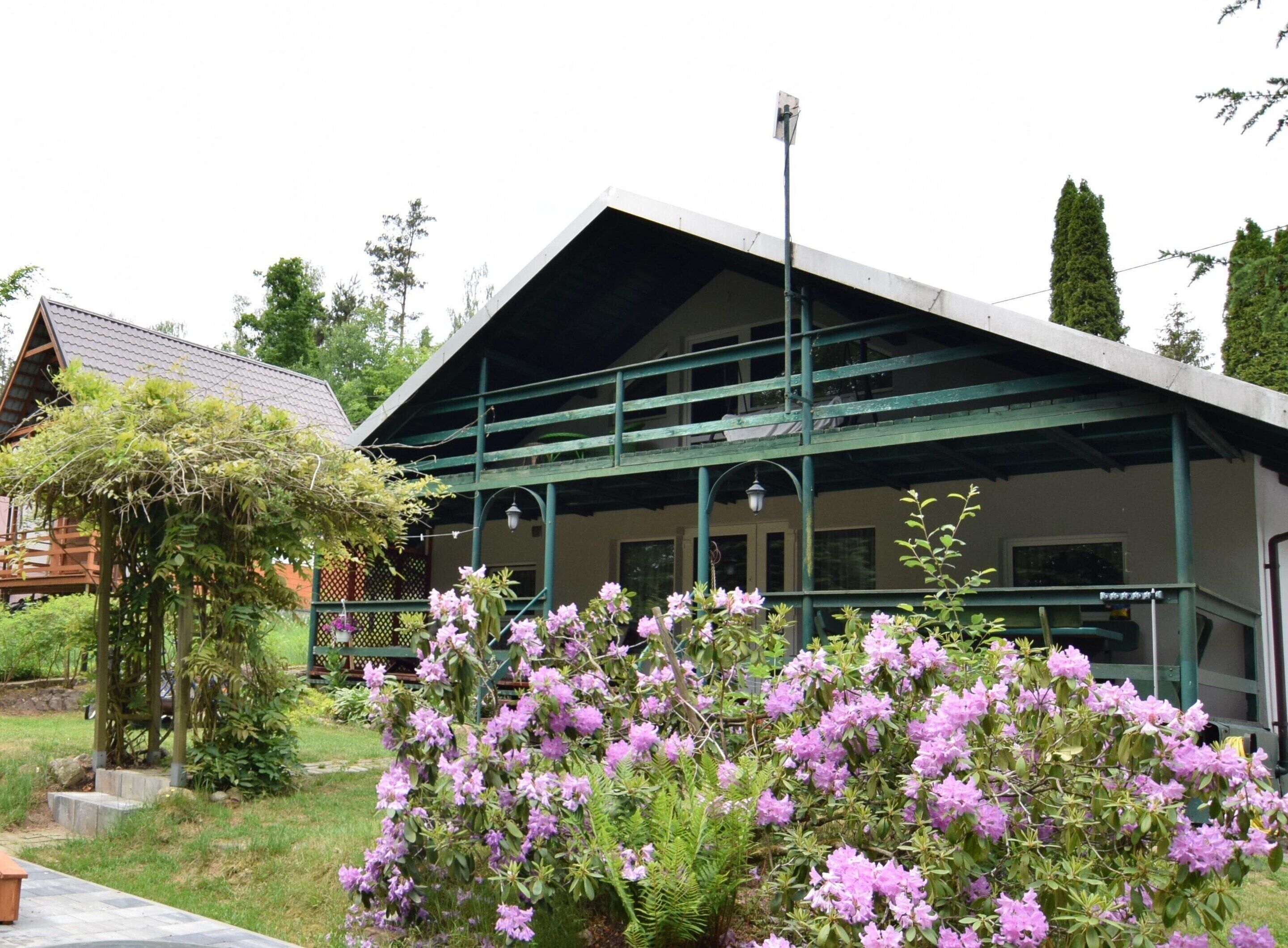 House | Exterior