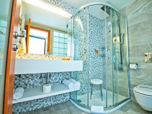 Apartment | Bathroom | Shower - Zaton Apartment With Shared Pool (Nin)