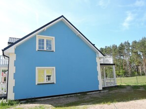House | Exterior - Holiday Home in Nowe Warpno Near Harbor (Nowe Warpno)