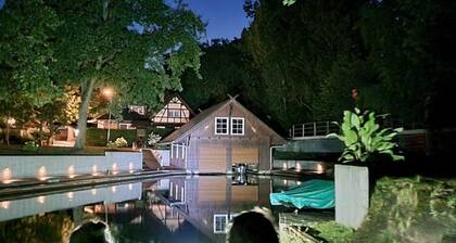 Luxurioses Ferienhaus an der Spree