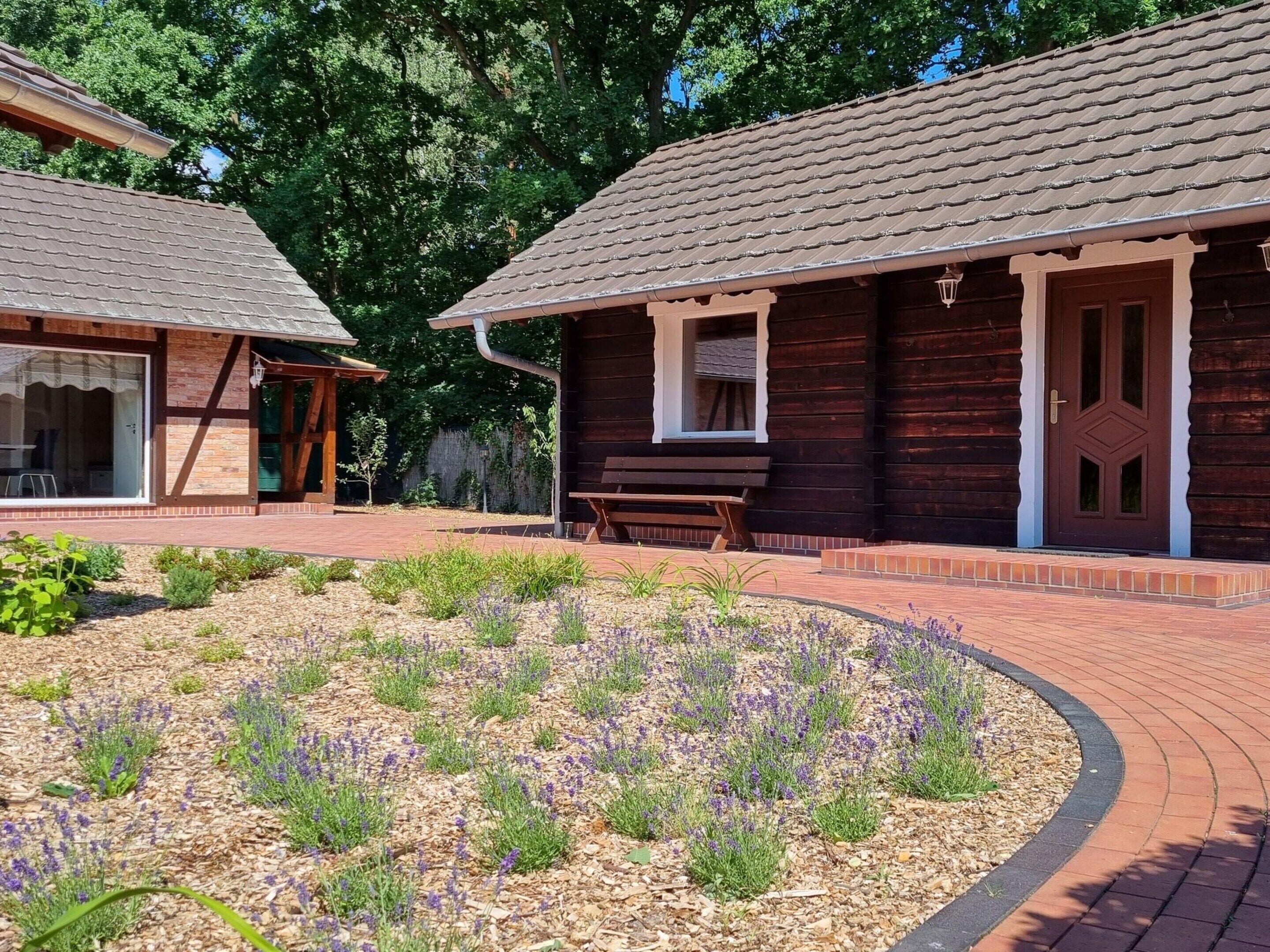 House | Bahagian luar