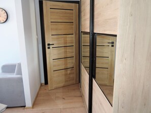 Căn hộ | 1 phòng ngủ, bộ trải giường 