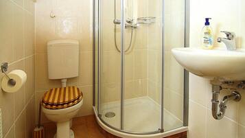 House | Bathroom