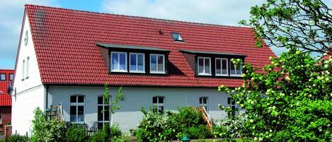 Apartment | Exterior