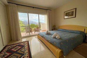 2 bedrooms, individually furnished - Golfer's Heaven at La Cala Golf (Mijas)