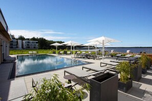 Appartement | Piscine | Piscine extérieure, piscine chauffée