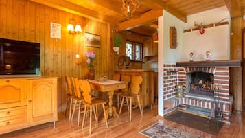 House | Living room