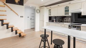 Apartment | Private kitchen | Highchair