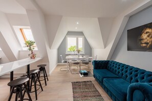 Apartment | Living area