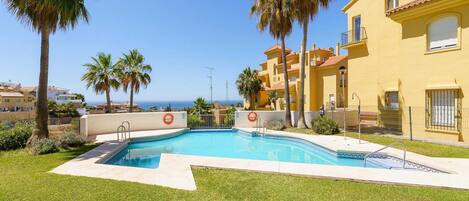 單棟房屋 | 泳池 | 室外泳池