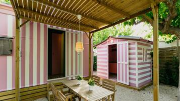 Chalet | Dining