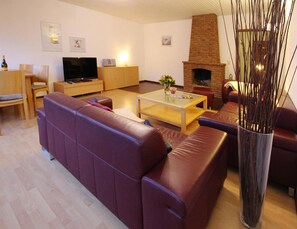 Apartment | Living room