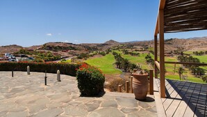 Exterior - Modern Holiday Home With Pool in Maspalomas (San Bartolomé de Tirajana)