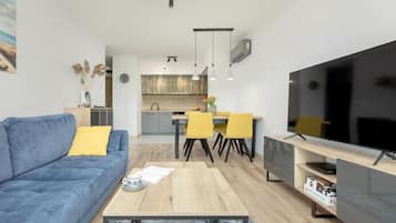 Appartement | Privékeuken | Een kinderstoel