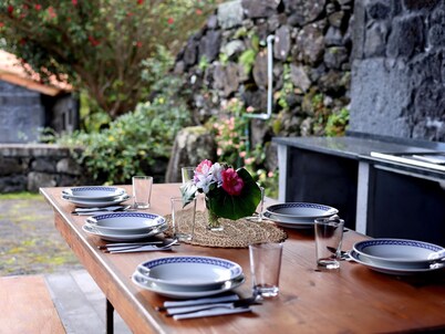 Comfortable Stone House in Pico