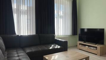 Apartment | Living room