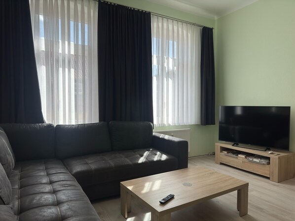 Apartment | Living room