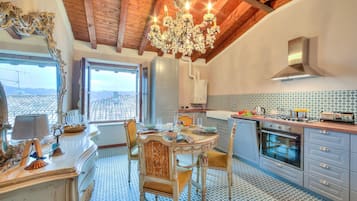 Apartment | 2 bedrooms, Internet