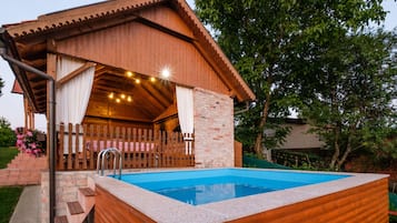 House | 4 bedrooms, Internet