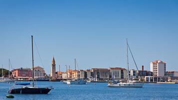 Apartment | 2 bedrooms, Internet