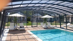 House | Pool | Outdoor pool - Holiday Homes With air Conditioning, Pool, Jacuzzi (Postomino)