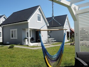 Exterior - Cottage in Niechorze Near Baltic Sea Beach (Rewal)