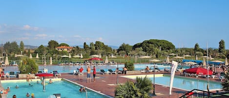 Apartment | Pool | Outdoor pool