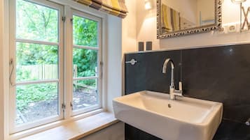 Ferienhaus | Badezimmer