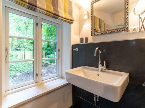 Reetgedecktes Ferienhaus in Westerhever mit Sauna