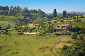 Garden - Nice Apartment in Montaione With Shared Pool (Montaione)