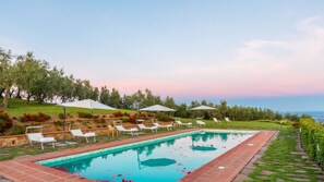 Seasonal outdoor pool - VILLA CERRETA (Massa e Cozzile)