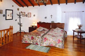 House | 2 bedrooms, individually furnished - Holiday Home Casa Guiniguada, Santa Brigida (Santa Brigida)