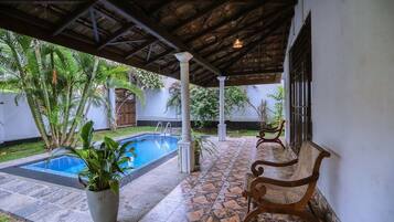 Superior Double Room, Balcony, Garden View | Room amenity